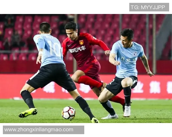 天津足球新星崛起 助力球队重返巅峰引领未来发展 天津足球新星崛起 助力球队重返巅峰引领未来发展